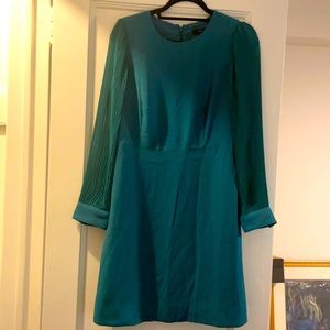 J Crew Emerald Pleated Sleeve Dress